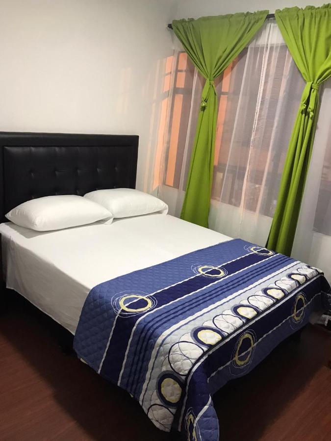 Hostal El Eden Manizales Exteriör bild